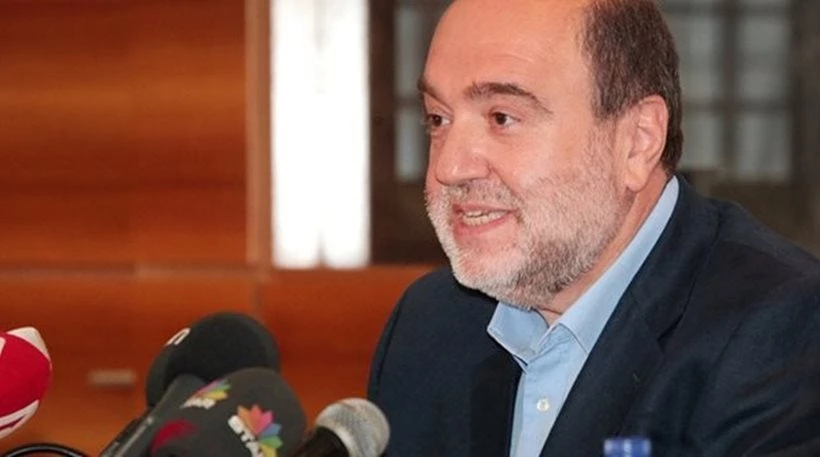 Μύθος για τον Αλεξιάδη ότι πλεονάζουν οι δημόσιοι υπάλληλοι στη χώρα!